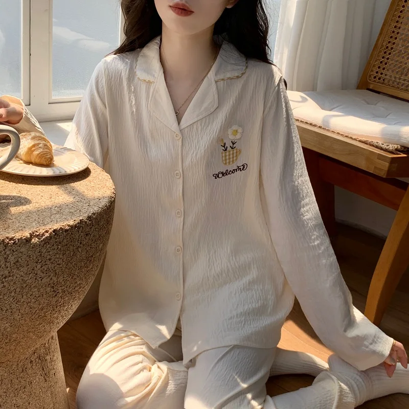 Korean Style New Women\'s Sleepwear Autumn Long-sleeved Trousers Embroidered Flower Design Sweet Loose Fit Home Use Pajama Set