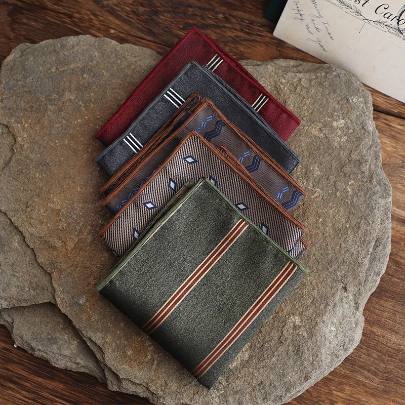 Retro Striped Formal Men's Pocket Square, Polyester Jacquard Fabric Suit Handkerchief Great For Business And Banquet Matching