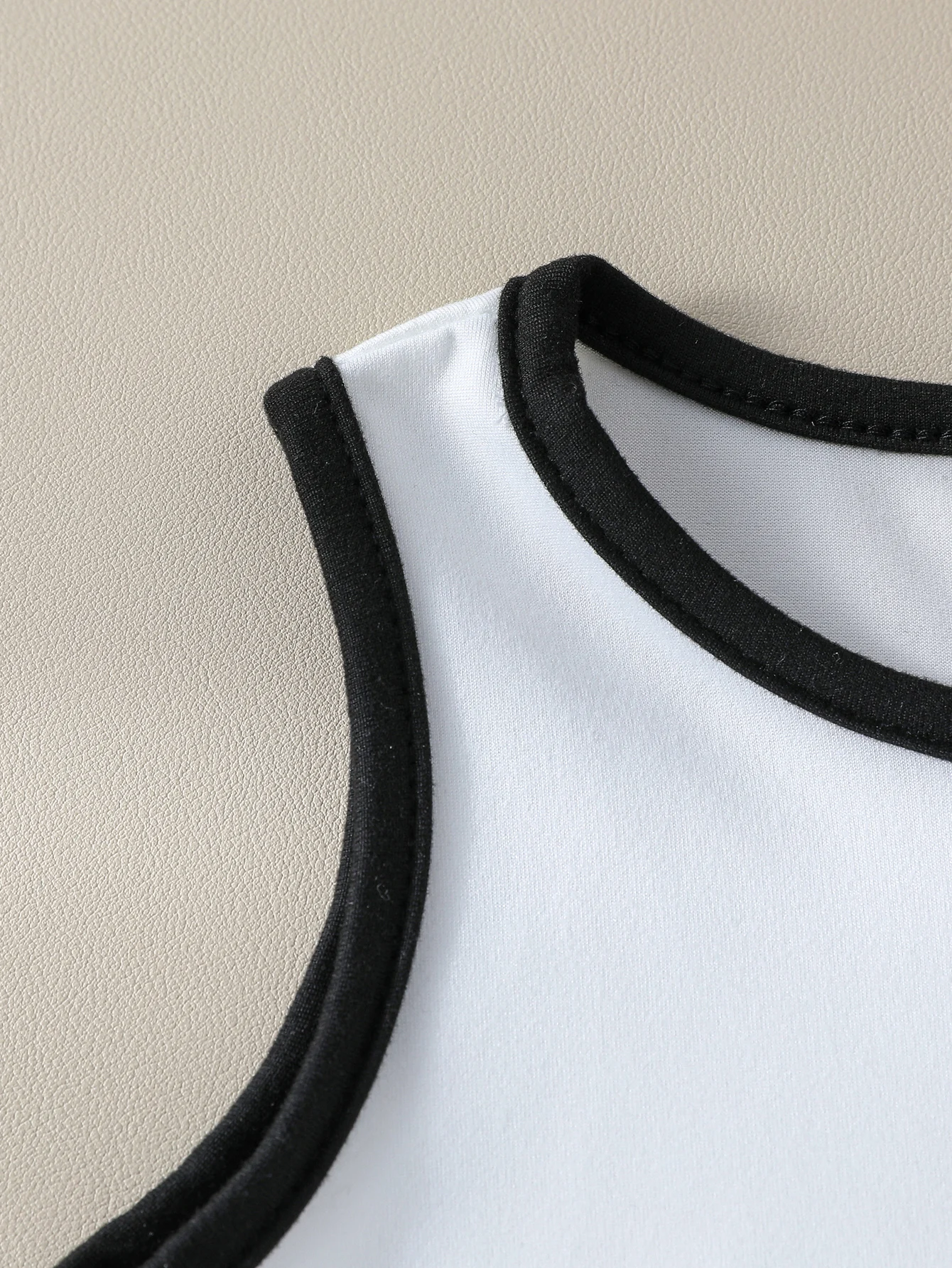 صيف 2025 جديد للأطفال إلكتروني طباعة بلون سترة دون أكمام وشورت بدلة رياضية غير رسمية قطعتين