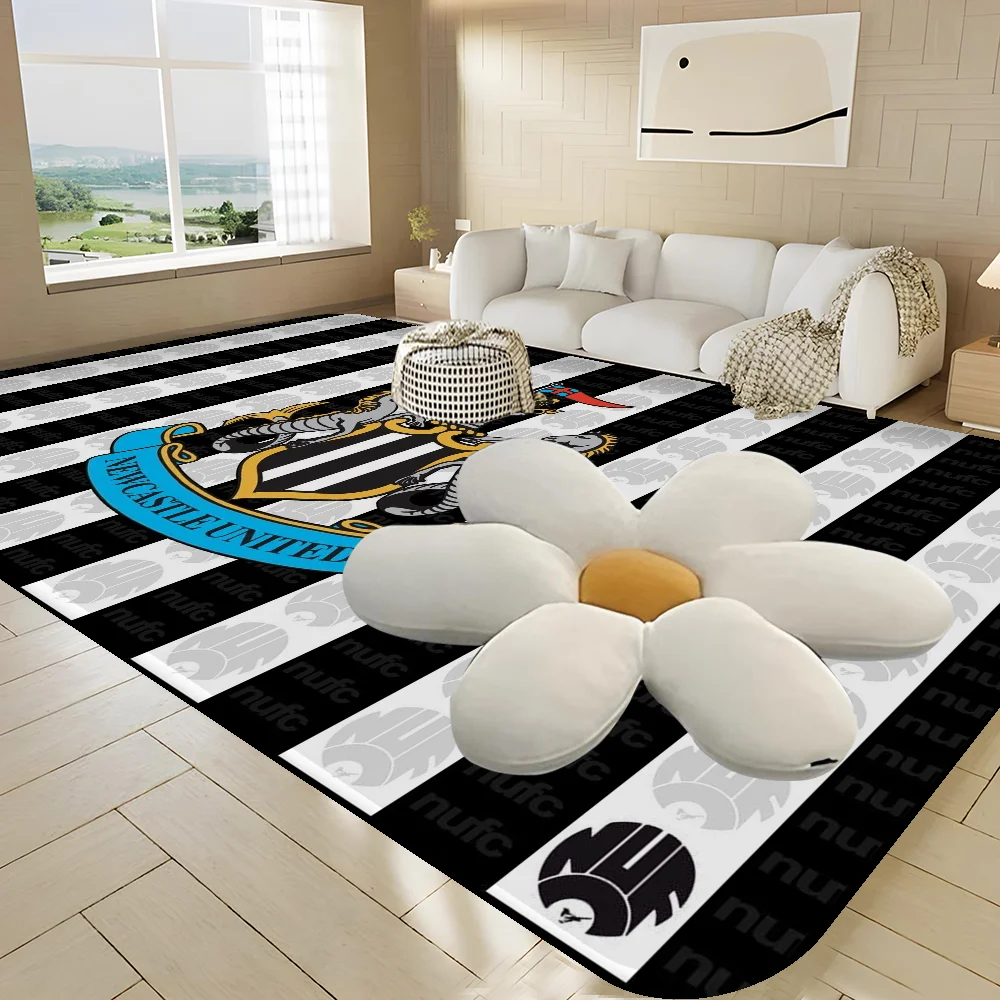 N-Newcastle U-United Football Club Floor Mat Non-Slip Laundry Room Mat Laundry Decor Balcony Child Living Room Bedside Mats