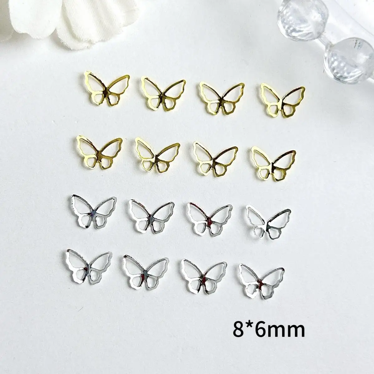 60 pçs novo criativo fino borboleta prego encantos luz luxo oco borboleta decorações da arte do prego diy estilo francês peças de unhas