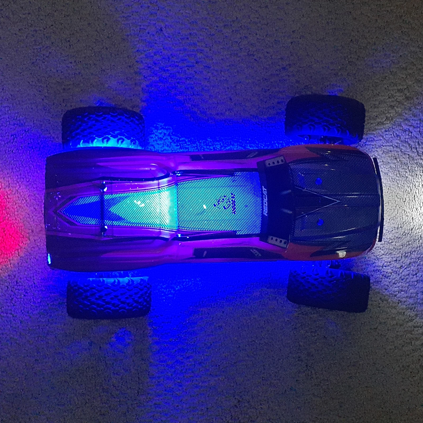 2 Stück 1/10 RC Auto Zubehör Drift Car LED Chassis-Lichtlampen für 1/10 1/8 RC Auto Drift Crawler Buggy - (Farbe: Blau/Rot/Weiß) – Detail 5