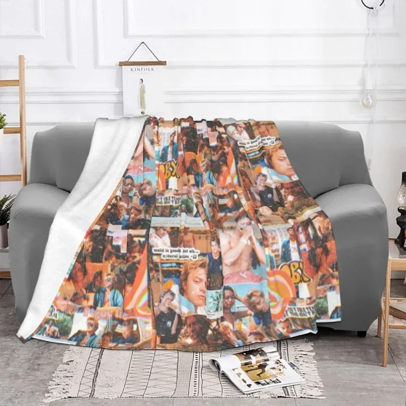 Jj Outer Banks Collage Manta Franela Estampado Fluffy Throw Mantas Gruesas para Cama Hogar Cou