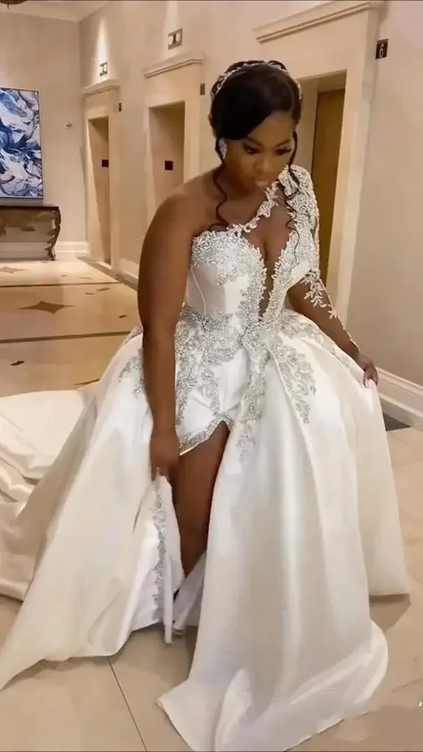 Vestido de novia de sirena árabe africano personalizado, elegante, un hombro, apliques de cuentas, vestidos de novia divididos con falda desmontable