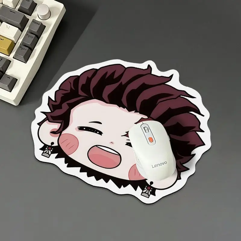 Tapis de souris périphérique Demon Slayer Agatsuma Zenitsu, boue de diatomée épaisse, décoration de bureau, figurine Ins, dessin animé, offre spéciale