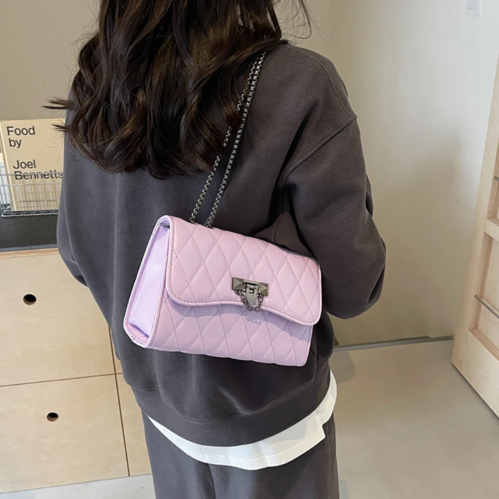 Women Chains Shoulder Bags 2024 New Fashion Plaid Texture Mini Square Crossbody Bag Lady Commuter Underarm Bag Handbags