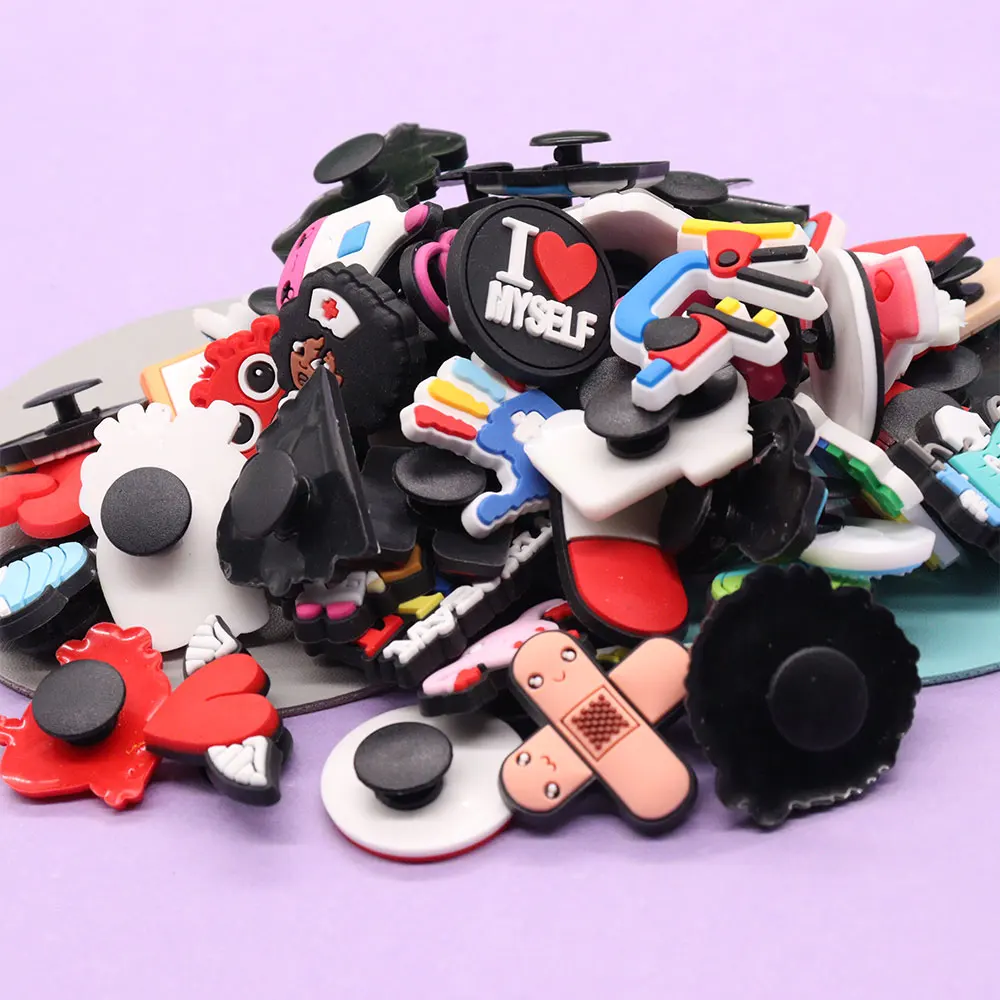 Mix 100 sztuk/zestaw lekarz pielęgniarka serce zęby buty dekoracje medycyna sandały klamra do butów dla dzieci opaska na nadgarstek urok