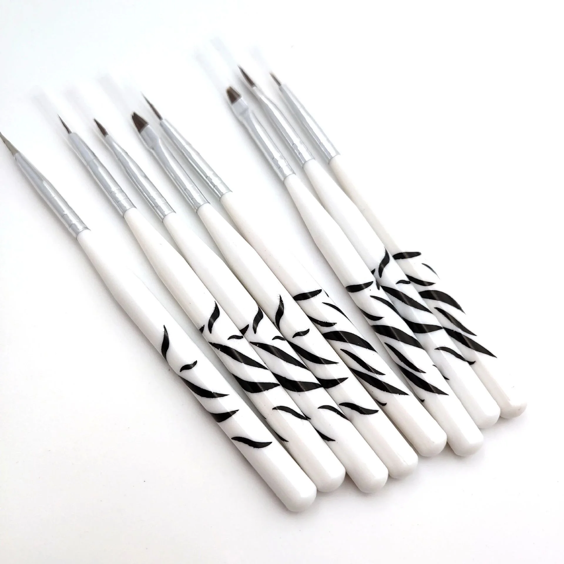 8-teiliges Nail-Art-Pinsel-Set – Nail Art Zebra Design Bewertung und Preis