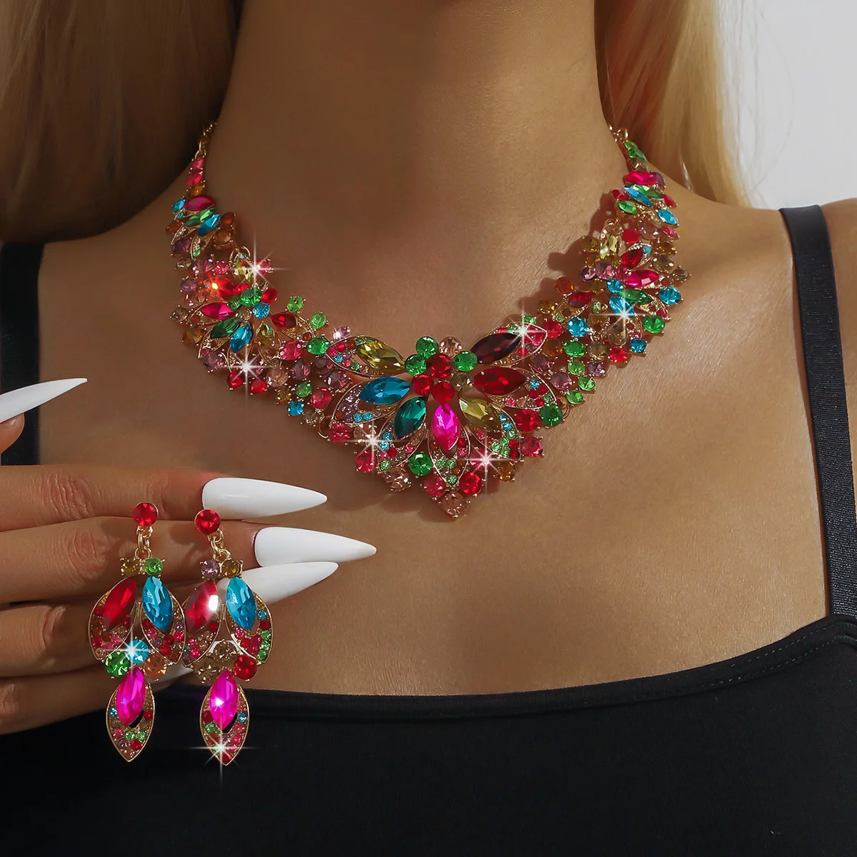 3PC Women\'s Wedding Season Fashion Luxury Flower Necklace Earrings Jewelry Set Suitable for Wedding Parties and Festival Gifts
