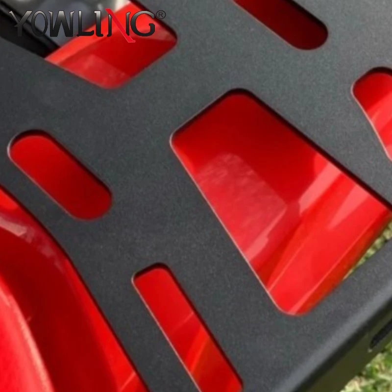 

2026-2027 Radiator Guard Coolant Recovery Tank Shield Cover For Yamaha MT-07 MT07 FZ07 2014-2019 2020 2021 2022 2023 2024 2025