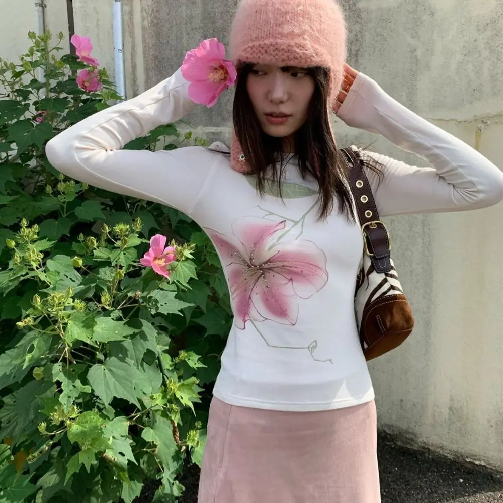 

Fashion Rhinestone Floral Long Sleeve T-shirt Chic Korean Style Slim Fit Top Sweet Ladies Clothing Y2k Crop Tops Spring