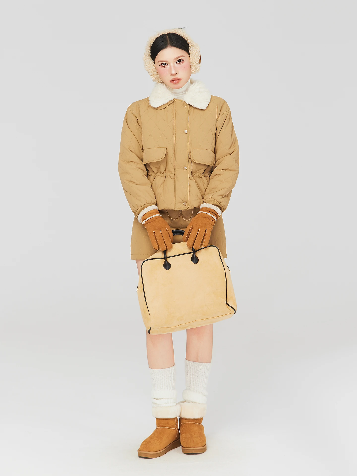 طقم ملابس شتوية أنيقة للنساء مقاس كبير على الطراز الكوري، تنورة قصيرة عالية الخصر مع سترة قطنية، مجموعة أنيقة من السترة والتنورة