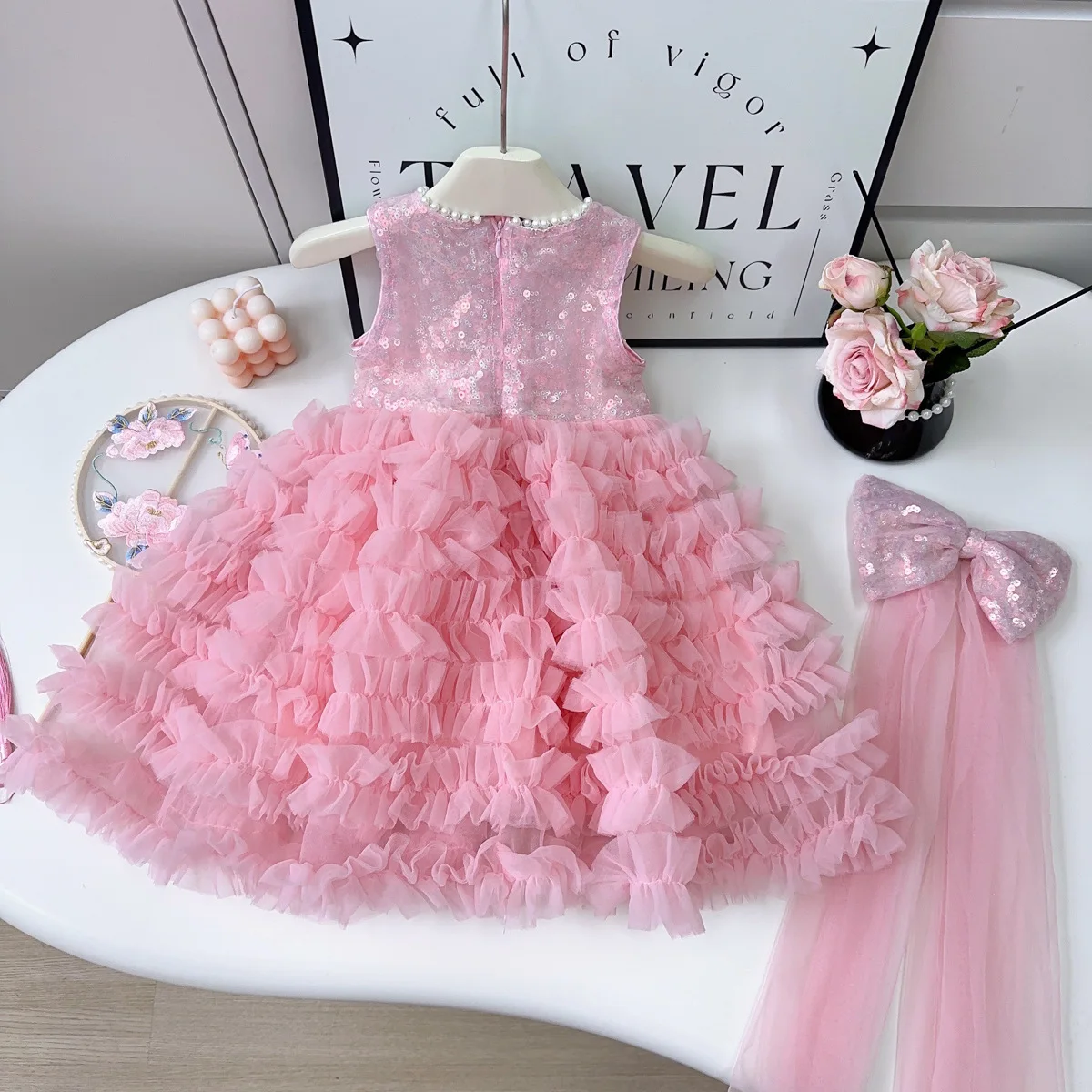 Girls' Dress, Summer New Style, Stylish Sequins, Fluffy Princess Vest Dress, Free Hair Accessories