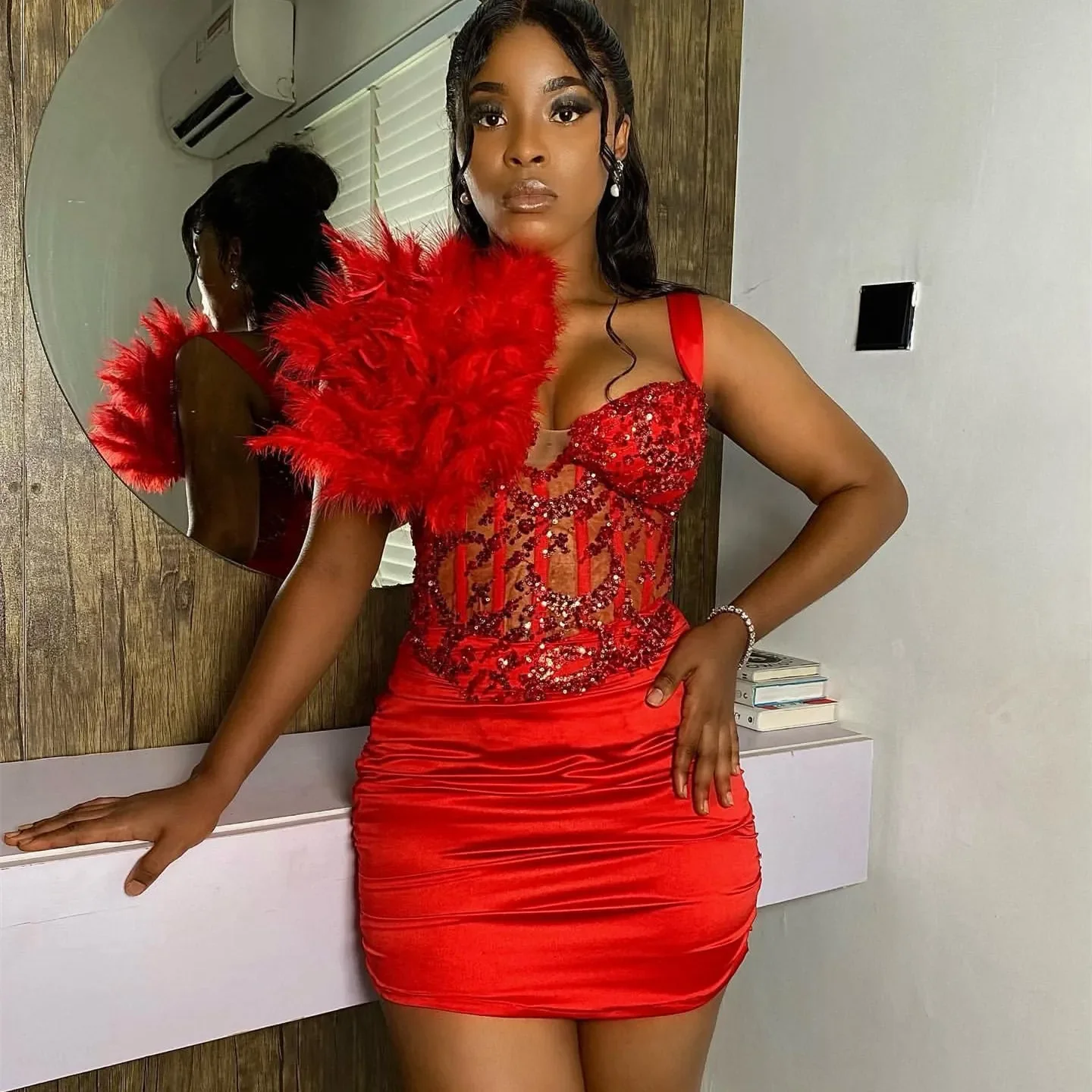 

Customized Luxury Mini V-Neck Sequined Rhinestone Red Ball Dress With Backless Knee Length Women's Back To School Party Dress