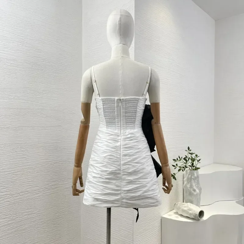 White Black Flowers Appliqued Sling New Fashion 2024 Autumn Sexy Gentle Sleeveless Pleat Tube Mini Dress