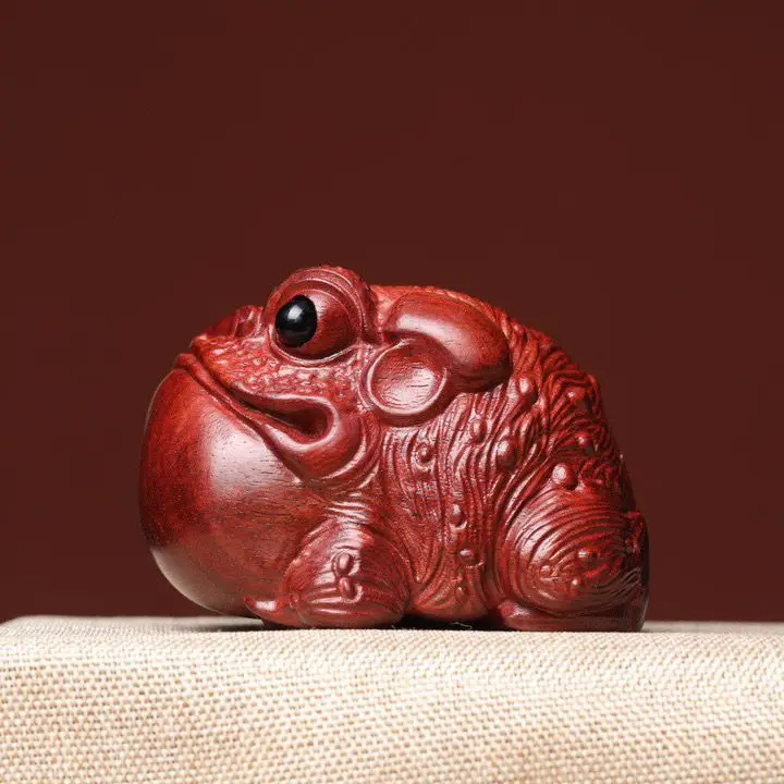 

Natural Rosewood Rich Gold Toad Ornaments Wen Play Hand Piece Desktop Ornaments Wood Carving Cute Crafts Solid Wood Ornaments
