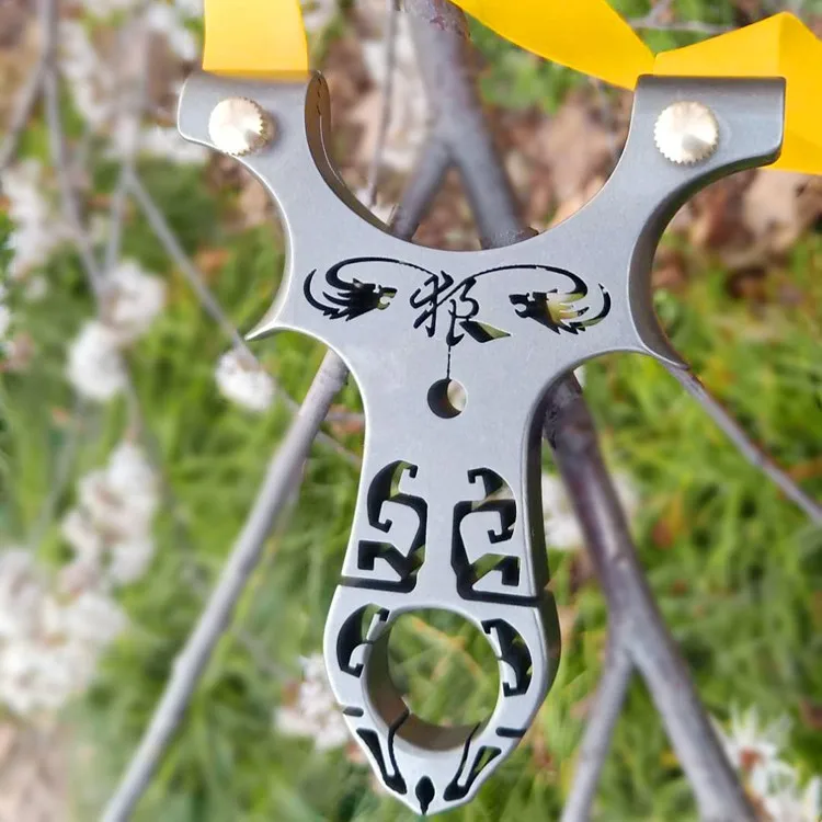 

Tc21 Pure Titanium Alloy Dragon Sword Slingshot Fast-pressing Flat Leather Outdoor High-precision Competitive Hunting Tool