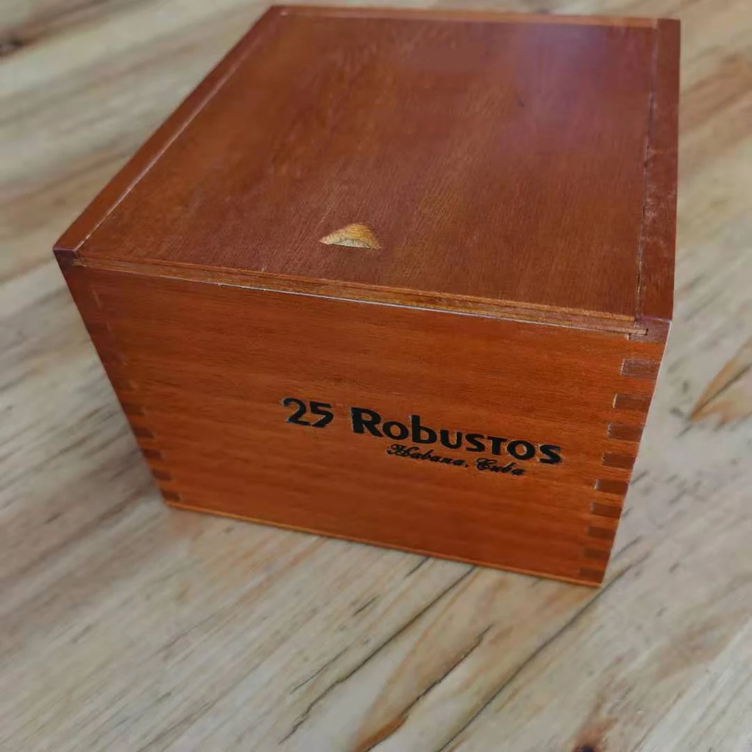 

Classic Cigar Box Moisturizing Cedar Wood Humidor SIGLO I/I/III/IV/VI 25CTSI Cigar Storage Box Cigar Cabinet Cigarette case