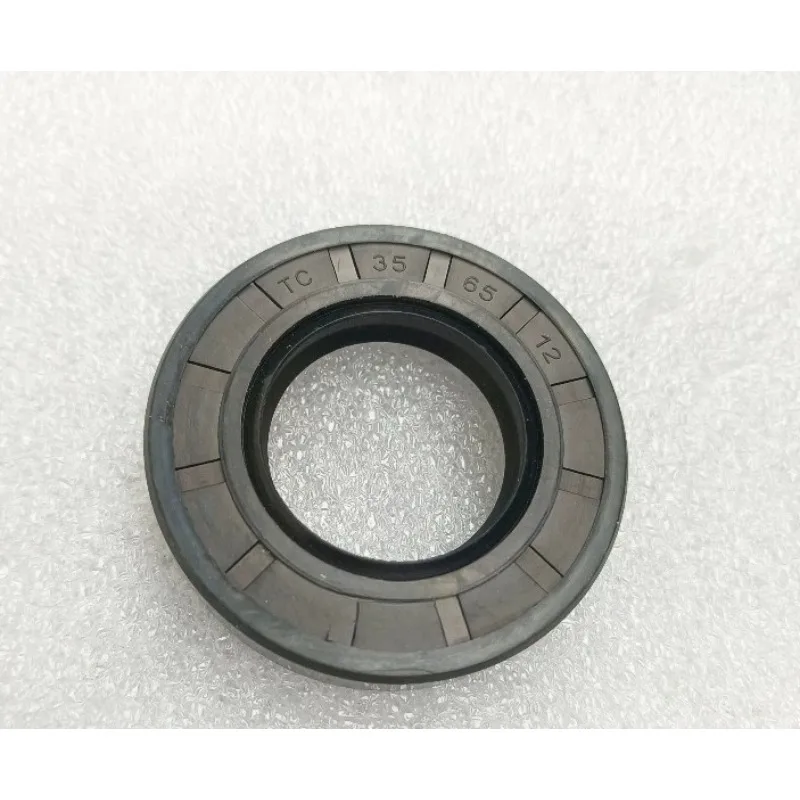 

For Changan Star 1020 Star2007-203 460 Jinniuxing 465 Differential Oil Seal