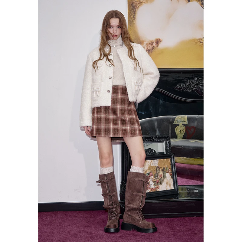 

ELFSACK 2025, зимние новые поступления, короткая юбка трапециевидной формы в милую полоску для женщин