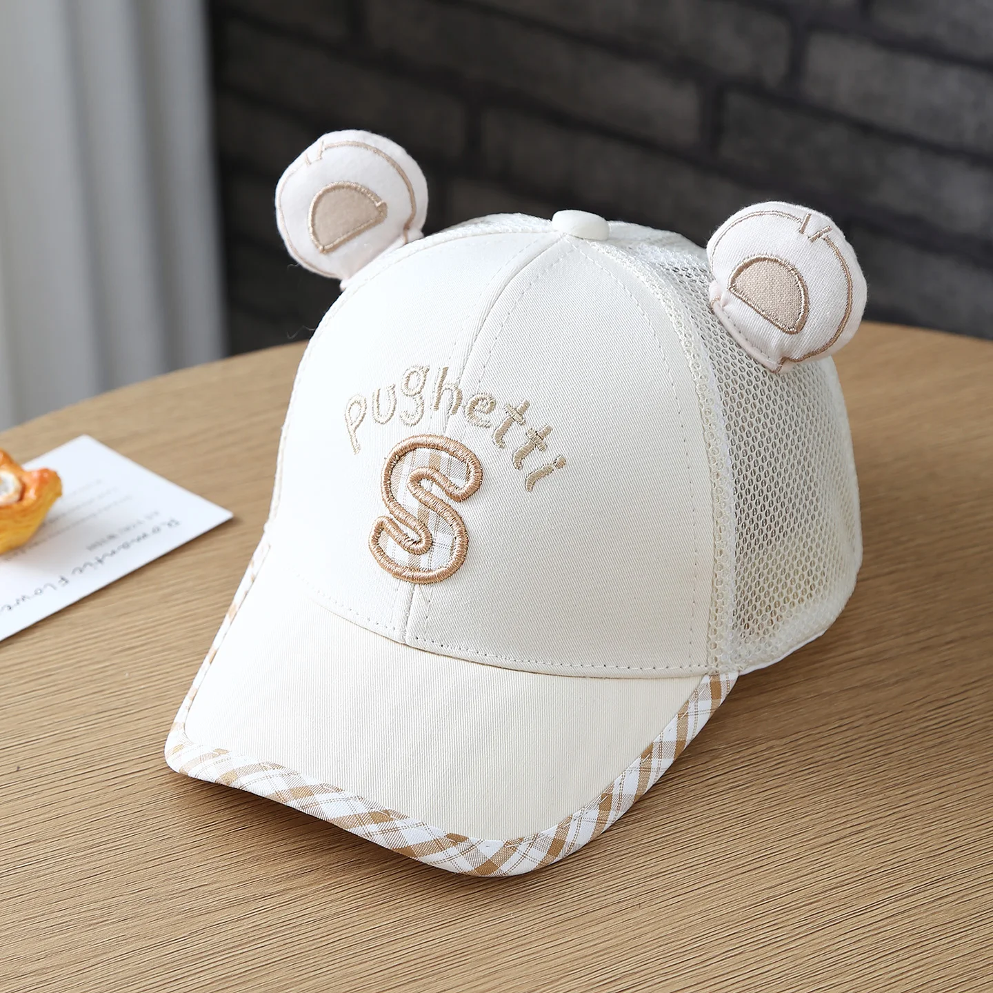 

Children's simple embroidered letter "S" three-dimensional bear ear brim multi-color checkered edge semi-netted hat