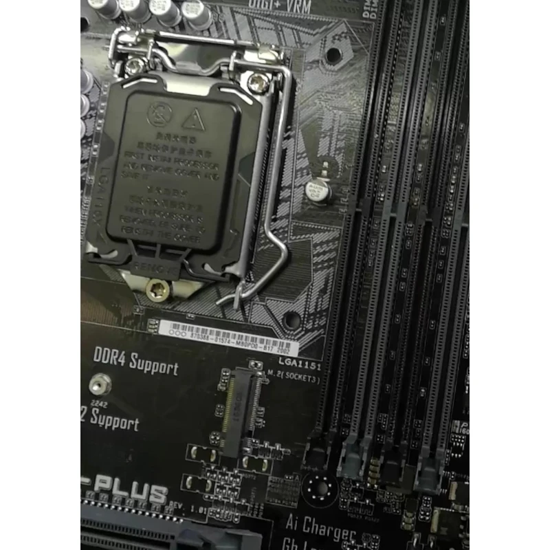 Used B150-PLUS ATX Motherboard LGA 1151 Support 6th 7th Gen Intel Core CPU DDR4 RAM Mainboard for ASUS