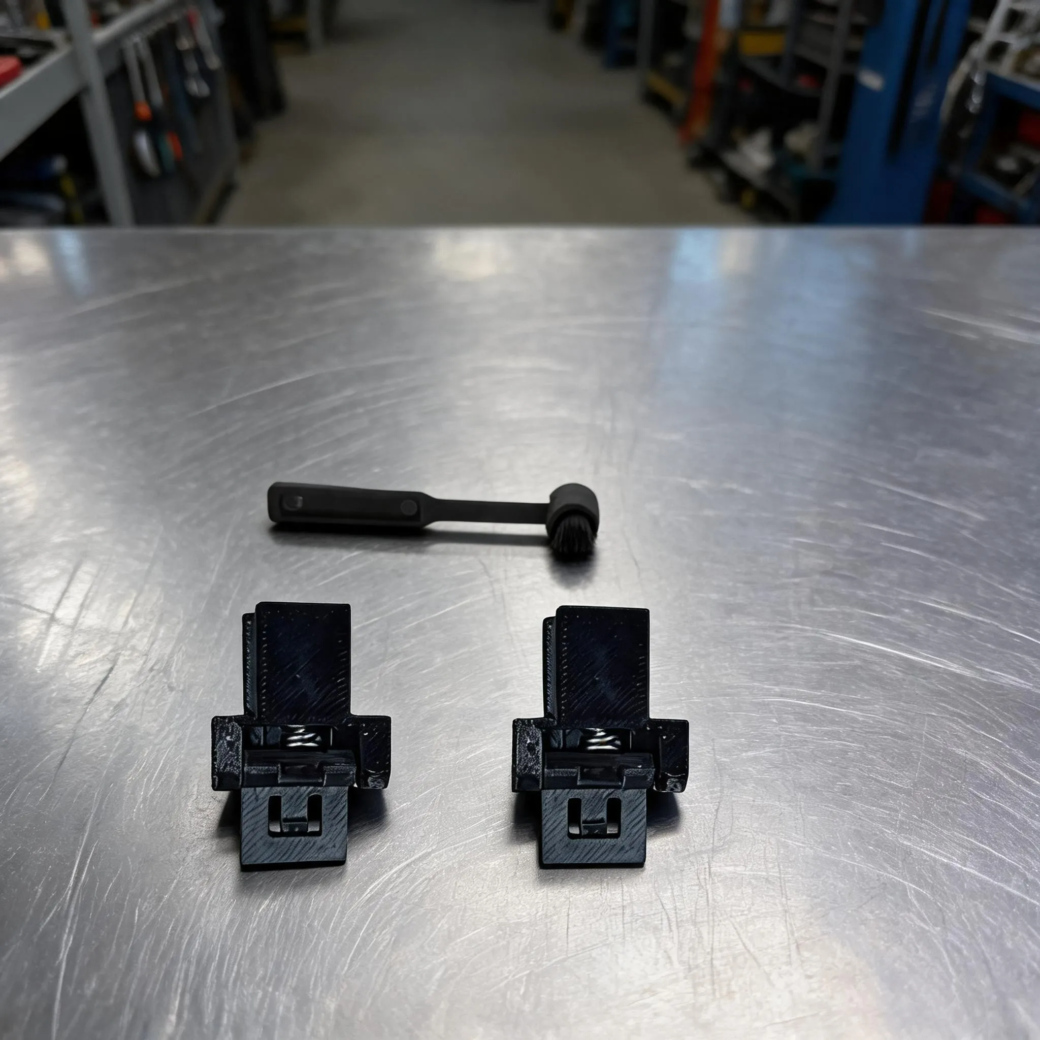 turntable-dust-cover-hinge-set-with-cleaning-brush-record-player-replacement-hardware-audio-equipment-daily-maintenance-repair
