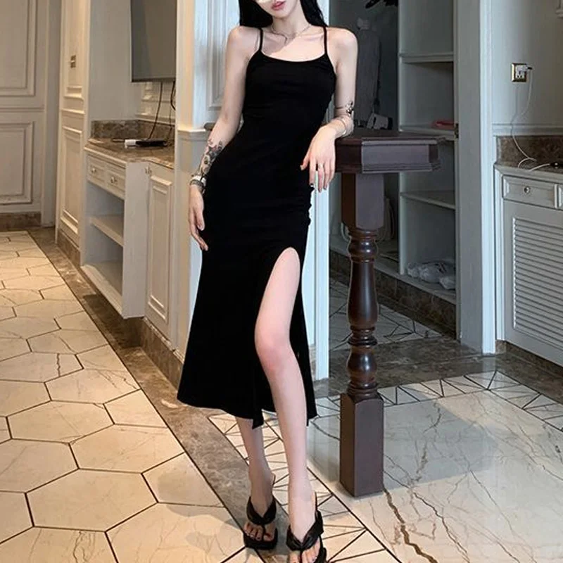 

2023 New Summer Fashion Pure Lust Style Spicy Girl Strap Open Back Waist Wrap Hip Sexy Stepmother Dress Split Sling Dress