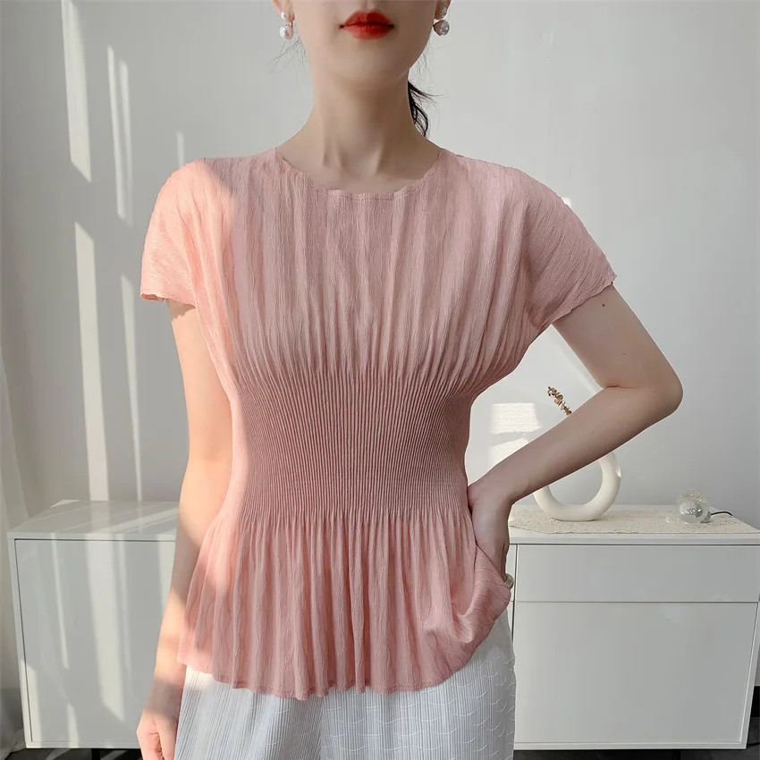 

Miyake Elastic Slim Waist Design Pleated Women's T-shirt 2026 Summer New Round Collar Chic High-End Short Sleeve Top 2DB3841