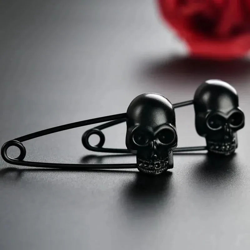 2Pcs Dark Retro Gothic Skull Safety Matte Black Brooches Blankets Scarves Sweater Pin Halloween Vintage Jewelry Accessory