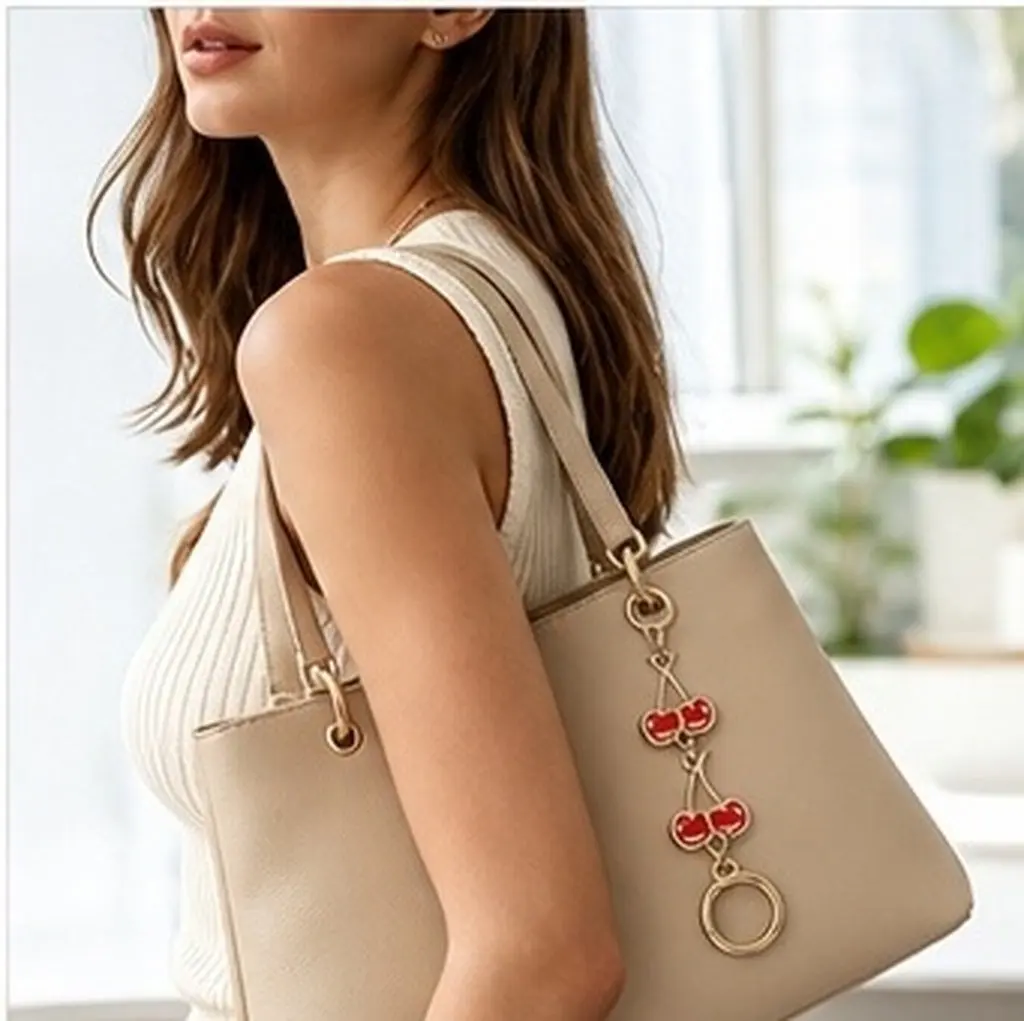2Pcs Bag Chain Handle Extender Cherry Style Purse Strap Extension Alloy Link for Tote Crossbody Bag Accessory Comfort Fit