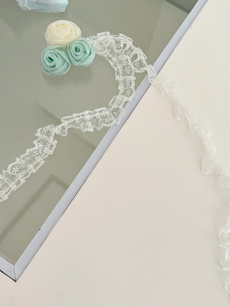 Abito all'americana da donna in pizzo senza maniche con canotta in rete Mini abito femminile 2025 Abito corto floreale ricamato con cerniera Abito a pieghe stampato