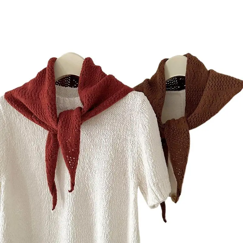 Einzigartiger gestrickter Dreiecksschal aus koreanischer Wolle, funktionelles Kopftuch für Damenwärme