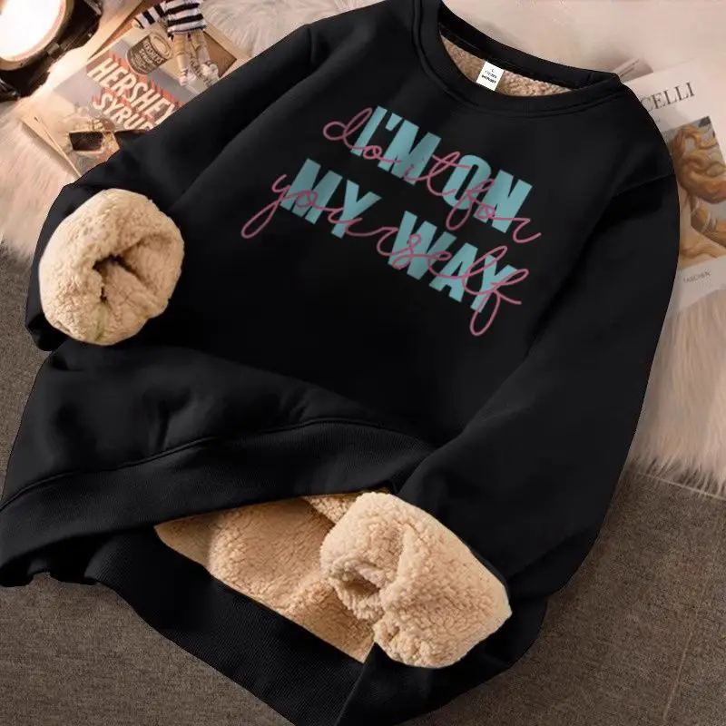 Retro Hoodie New Style with Plush and Thick Top Trendy and Warm Lamb Plush Casual Style