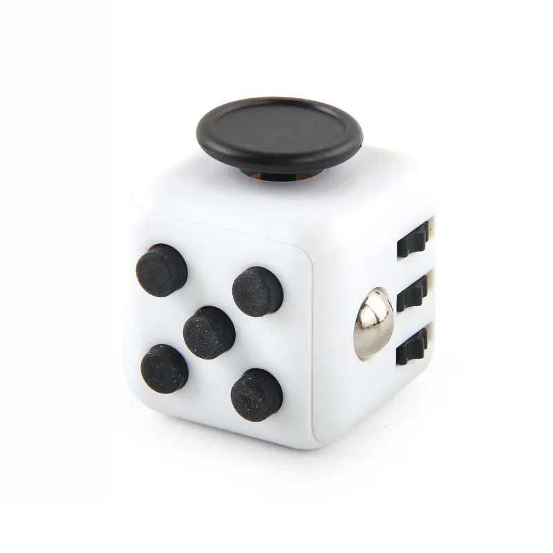 6-in-1 Fidget Cube Toy Hand Spinner voor anti-stress/anti-angst Fidget speelgoed voor kinderen, tieners, volwassenen-3,4 cm 40 g meerdere kleuren