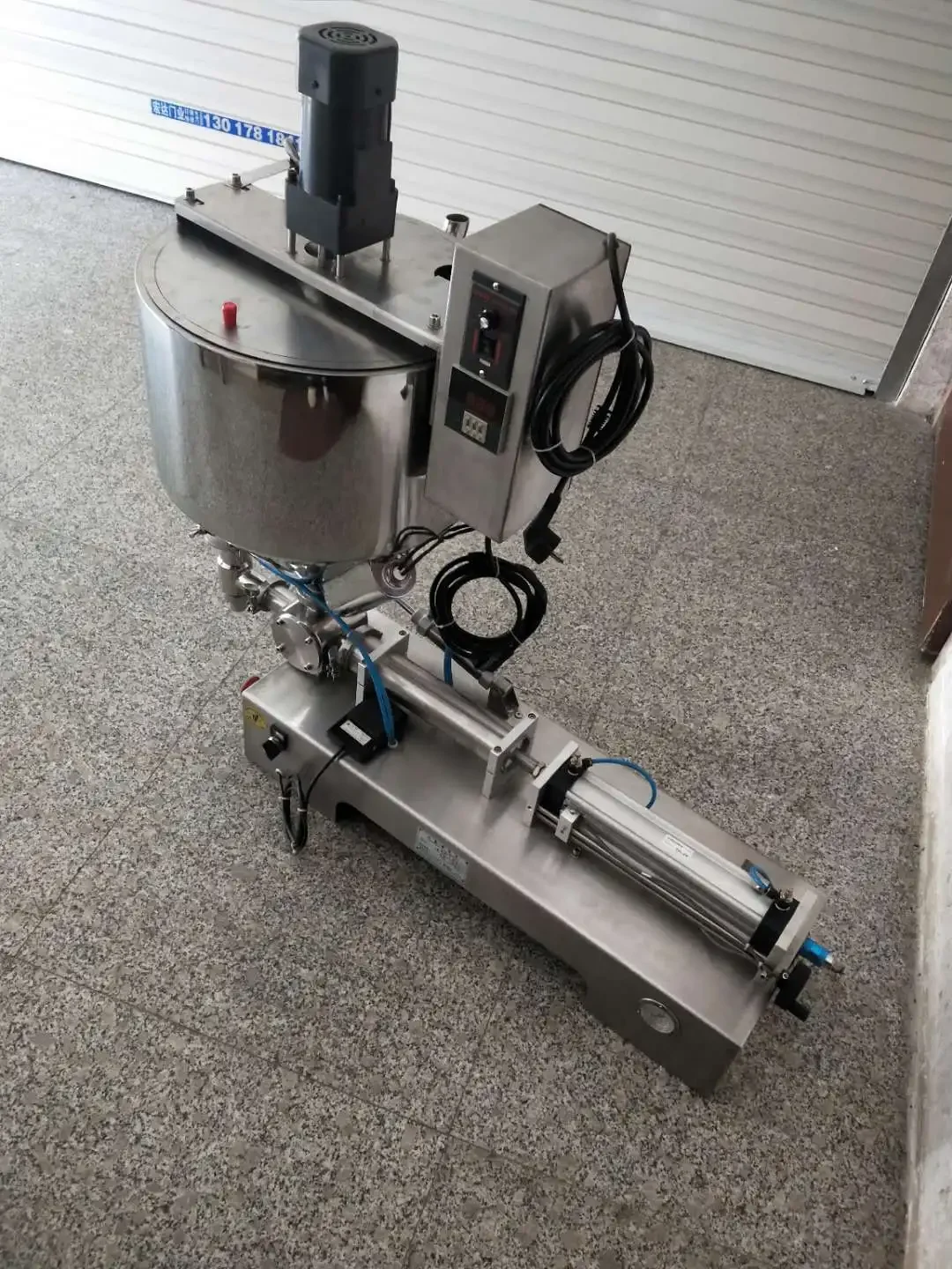 

Small Stainless Steel Machine Candle Pot Pump Filler Wax Melting Candle Heating and Filling Machine Wax Melter Candle Machine