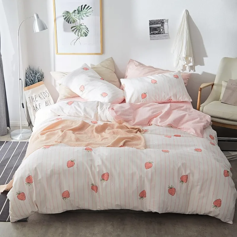 

Duvet Cover Set Pure Cotton Women Girl Cute Quilt Cover Kawaii Strawberry Bedding Set 3 PCS 1 Queen Comfy Comforter Cover 2