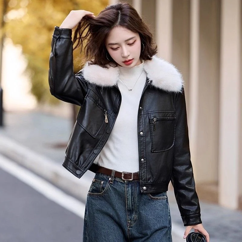 Novo 2025 moda feminina jaqueta de couro curto moda roupas da motocicleta inverno versátil adicionar veludo engrossado casaco de couro