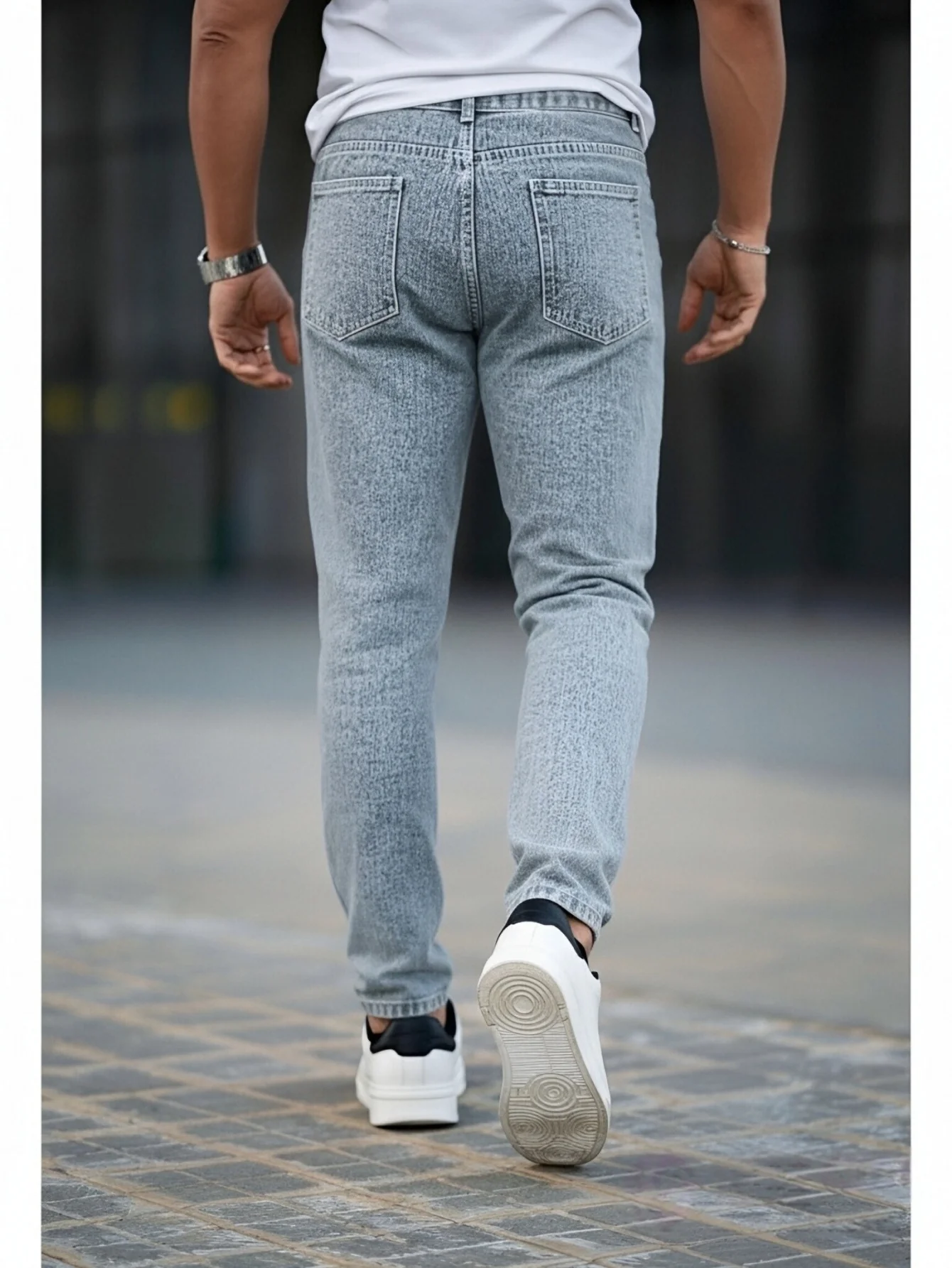 Men's Classic Straight-leg Denim Pants - Casual Style, Stretchable, Machine Washable, Pure Light Blue Denim Pants