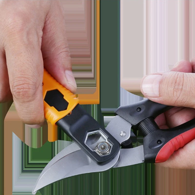 Outdoor Portable Garden Scissors Sharpener Outdoor Knife and Scissors Dual-purpose Whetstone Garden Scraper Quick Sharpener