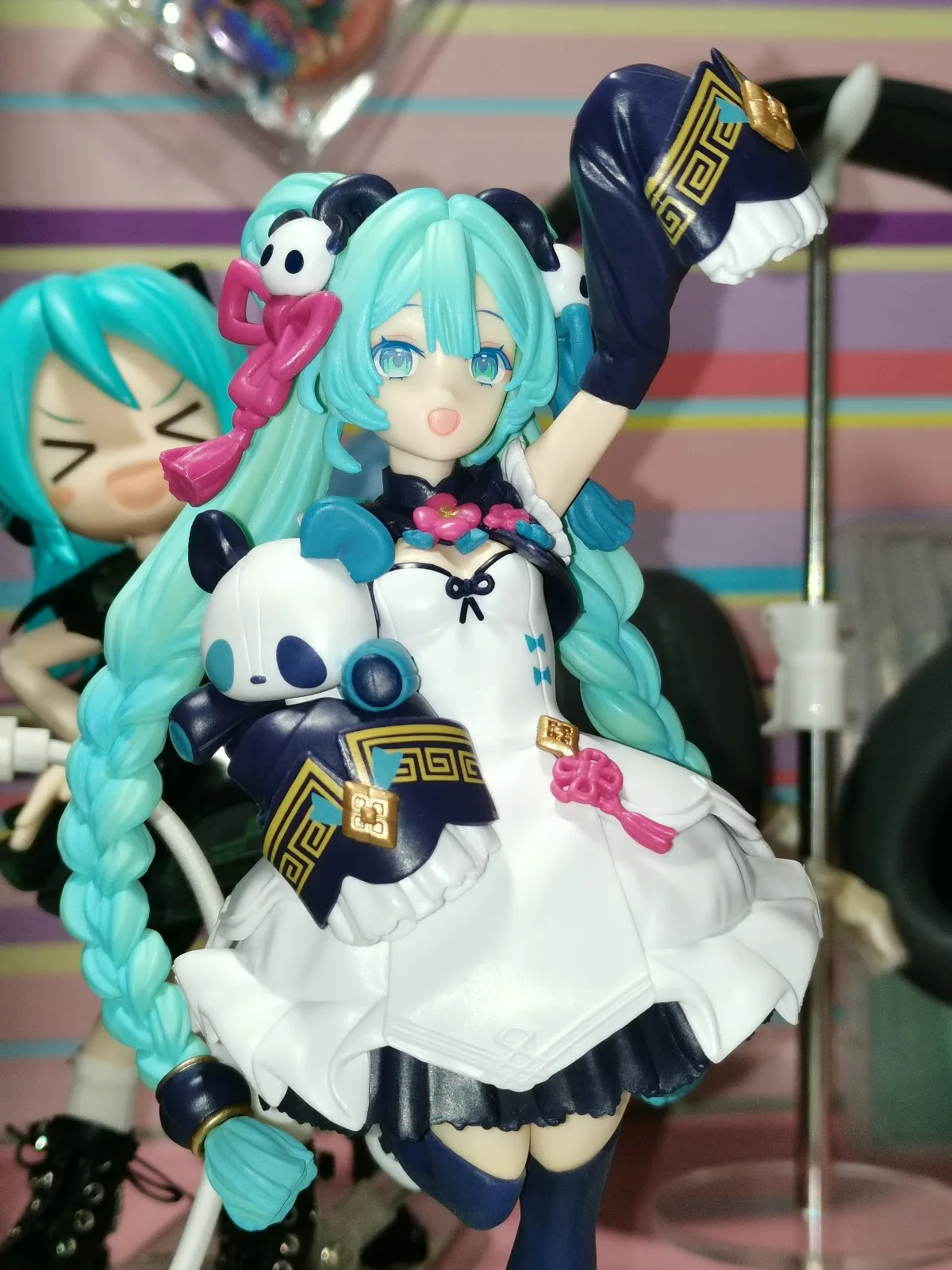 アニメ初音ミクPVCアクションフィギュア,パンダモデル,ナショナルスタイル,ギフトコレクション,18cm