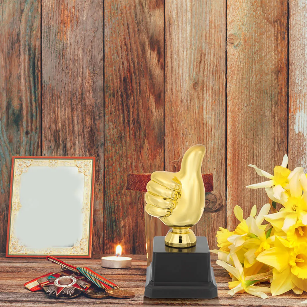 

2Pcs Children's Trophy Medal Set Creative Thumb Trophy for Kids Reward Prize for School Party Competition Keepsake Gift