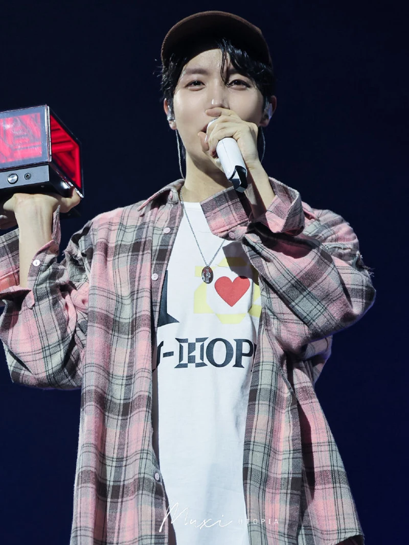 

Jhope Zheng Number Tin HopeOnTheStage with The Same Surrounding Pure Cotton Loose Short-sleeved T-shirt Support Clothes