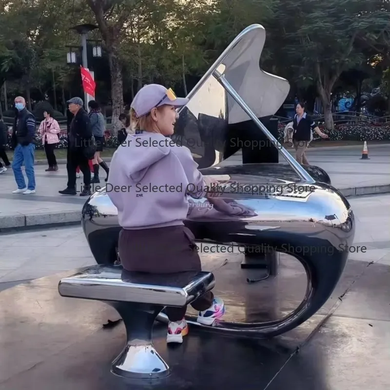 Custom Designed Hand-Polished Stainless Steel Piano Sculpture High Quality Indoor and Outdoor Display Decoration Metal Crafts