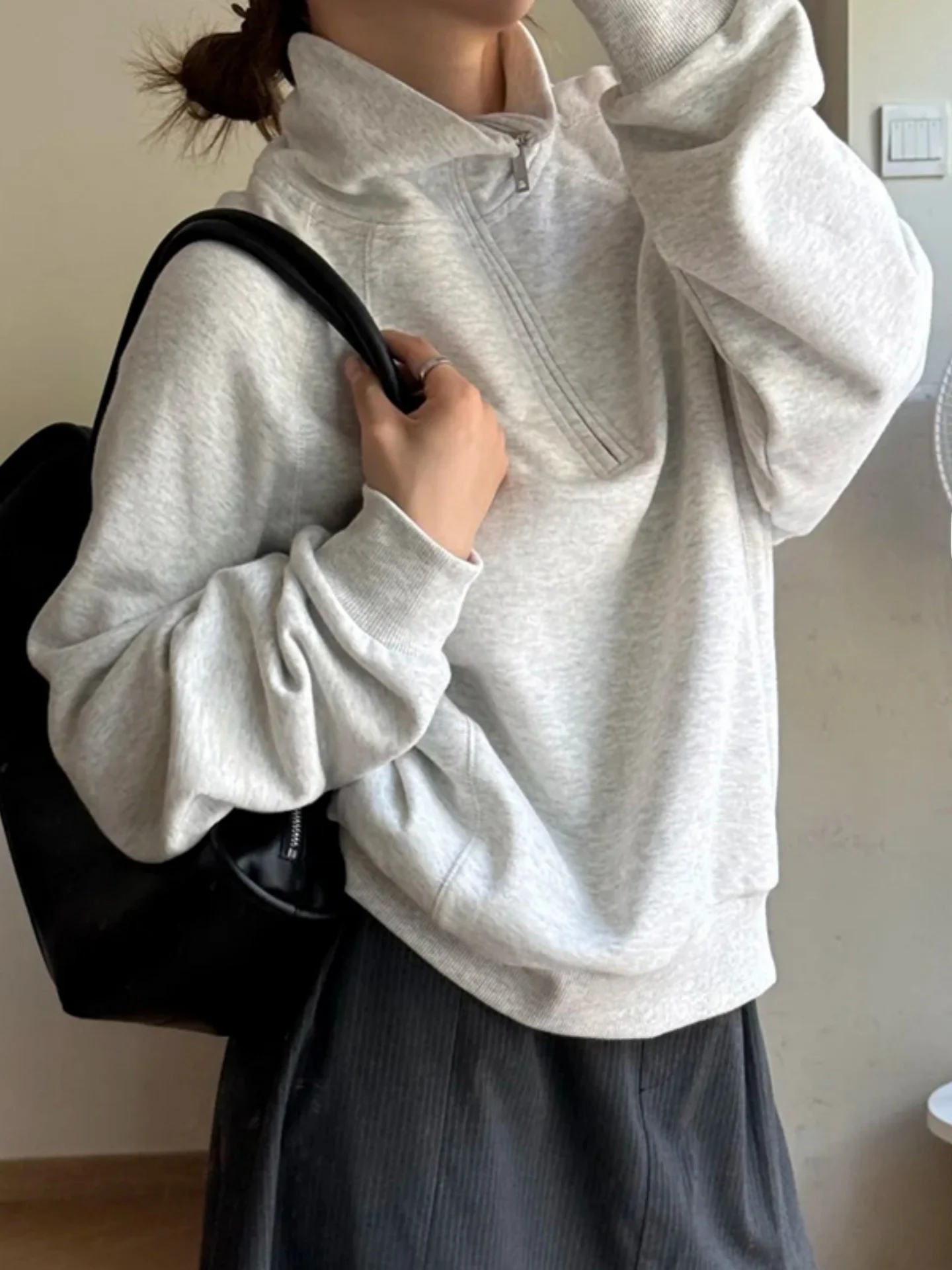 

Толстовка-худи на молнии с воротником-стойкой и вставками на плечах для мужчин и женщин