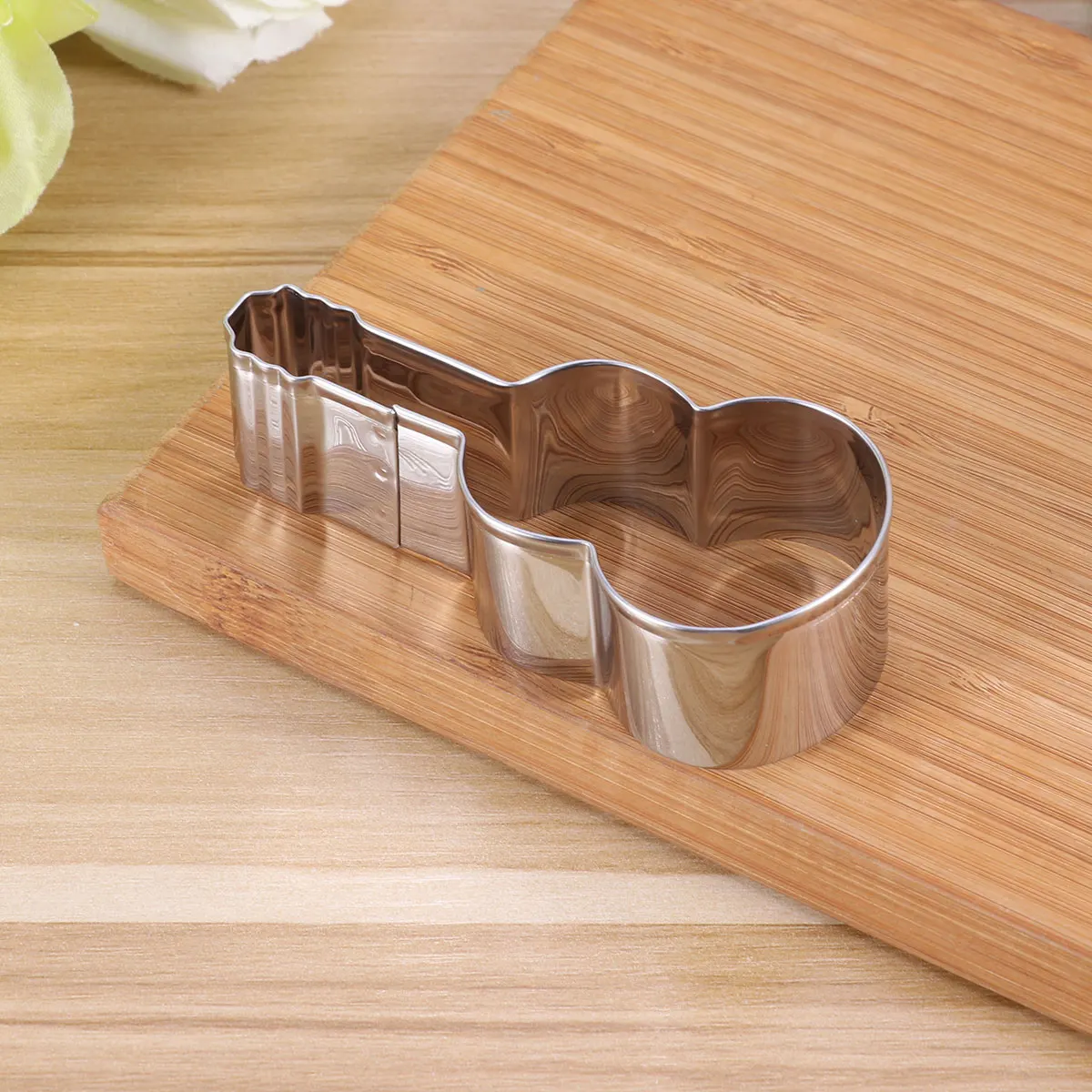 

Guitar Cutting Cake Cutter Biscuit Stainless Steel Cookie Cutters Fondant