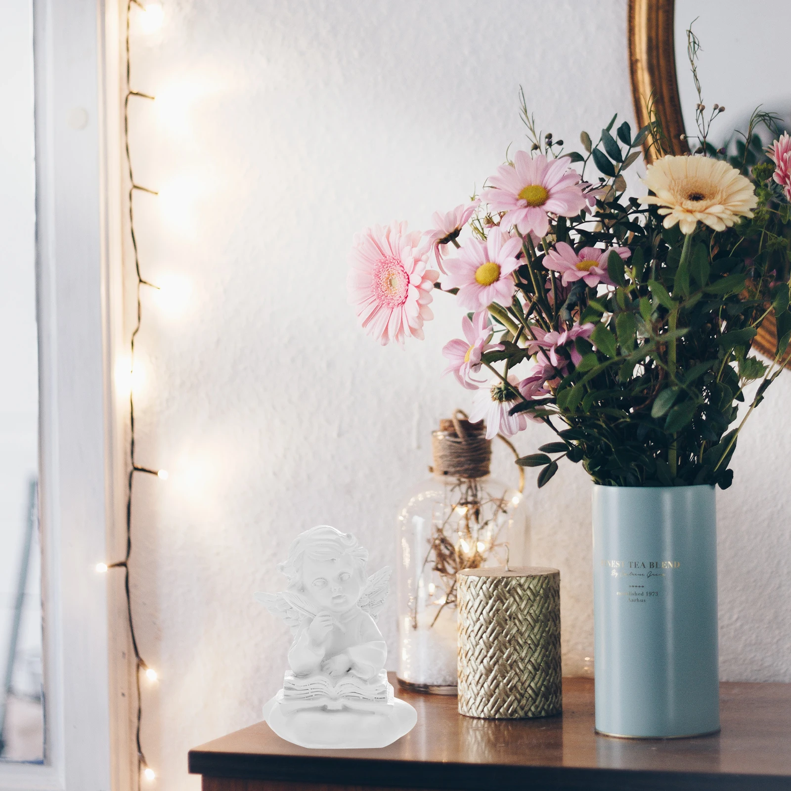 

1pc Resin Statue Ornament Decor Desktop Figurine White Angel Figure White Angel Statue Vintage Style