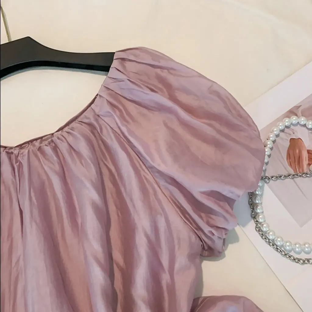 

Весенне-летняя французская рубашка с пышными рукавами, уменьшающая возраст, элегантный маленький топ, модный дизайн для женщин