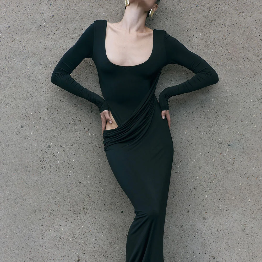 Abito lungo aderente per ragazza calda che espone la vita sexy sottile elegante di vendita calda dell'autunno 2025