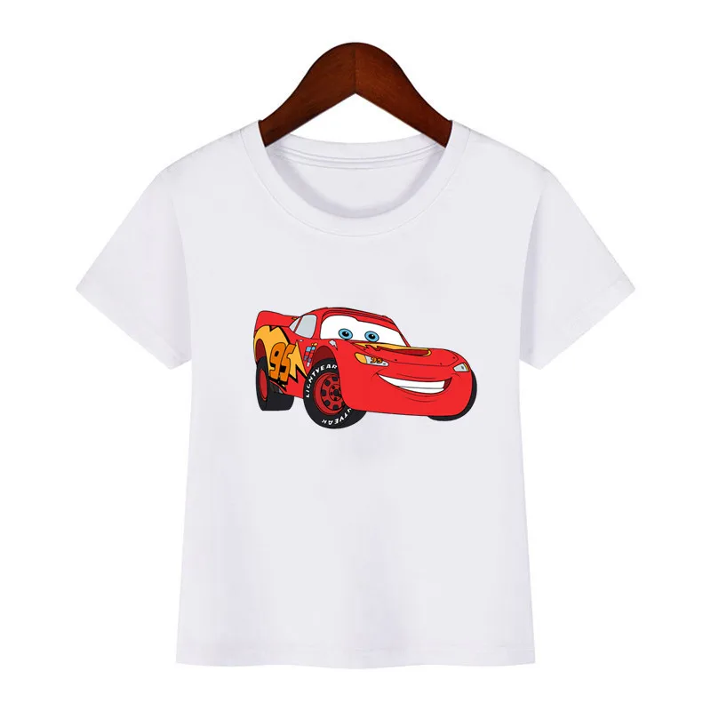 Samochód Pixar Lightning McQueen śliczne naszywki na ubrania naklejki termotransferowe DIY koszulka dziecięca żelazko na kobiet aplikacja